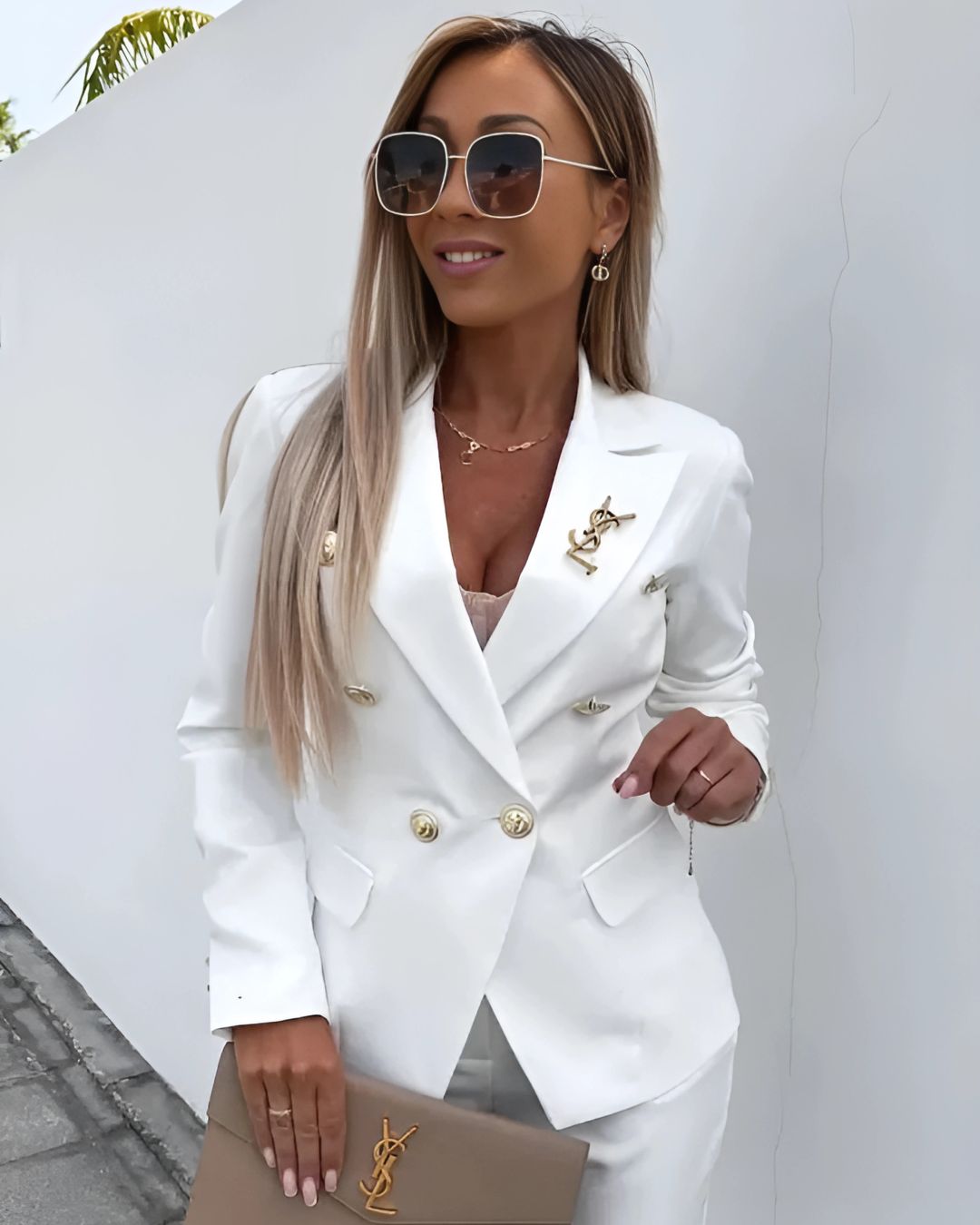 Dames double-breasted pak – elegant broekpak met metallic knopen en tailored fit