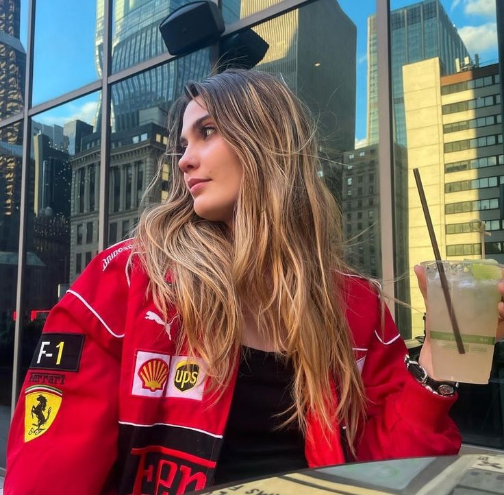 Nika Ferrari Racing jacket unisex – oversized jas met iconische F1 patches