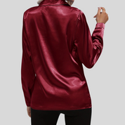 Elegante damesblouse – verfijnde blouse met knoopsluiting en zachte drapering