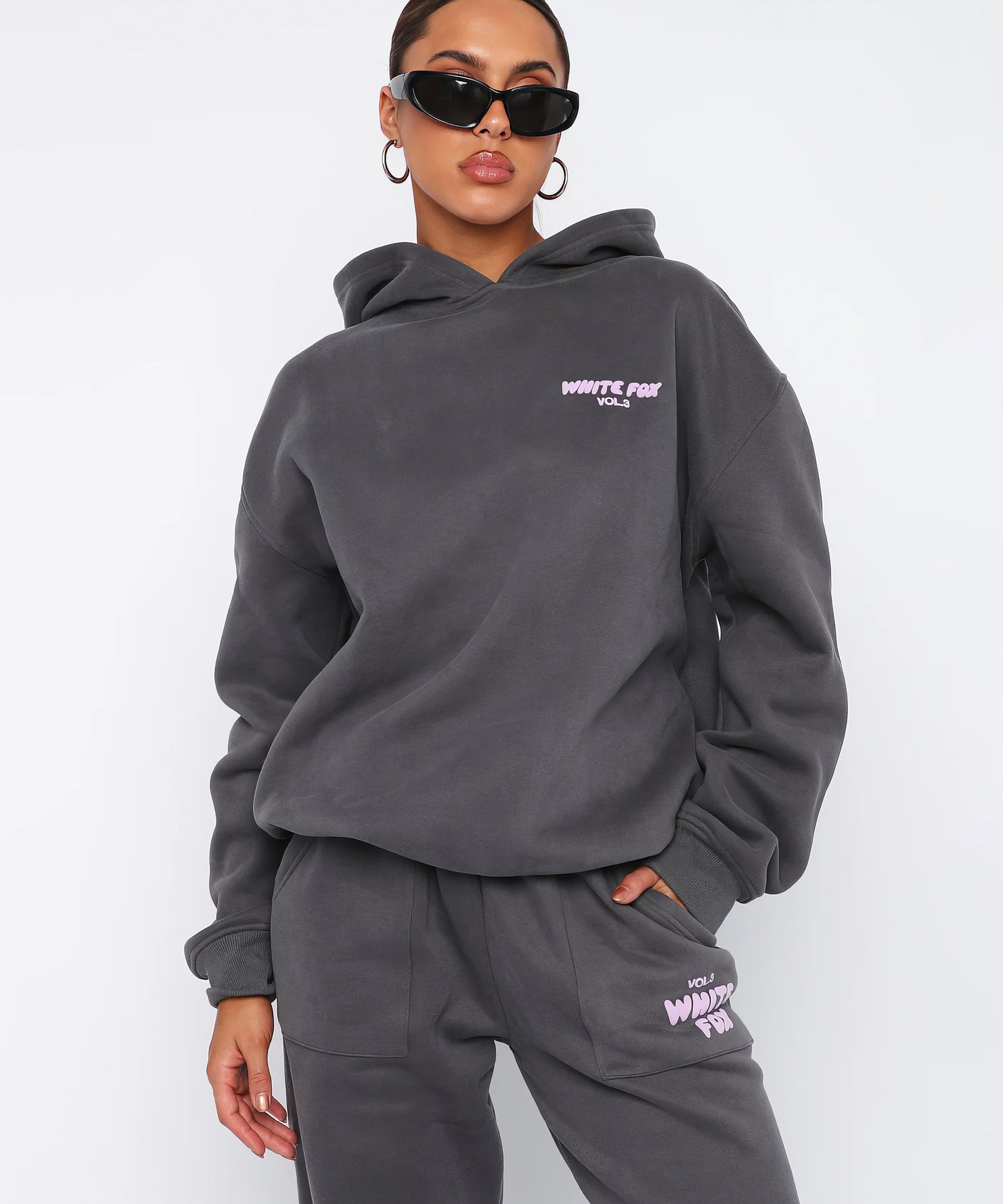 Zoë dames trainingspak – trendy en comfortabel sportief pak