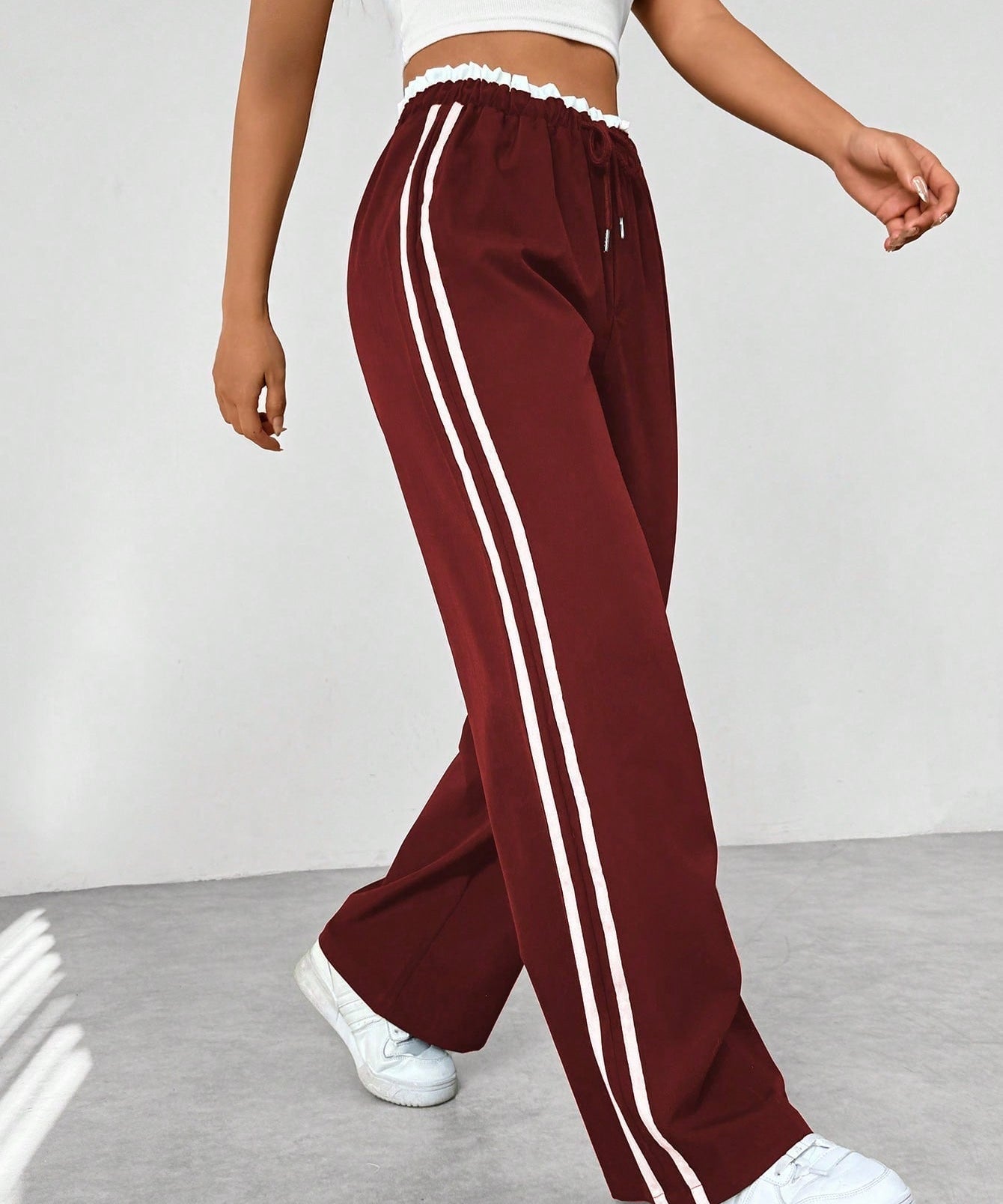 Trend Sportieve Wide-Leg Broek – Comfortabele Streetwear Broek met Strepen