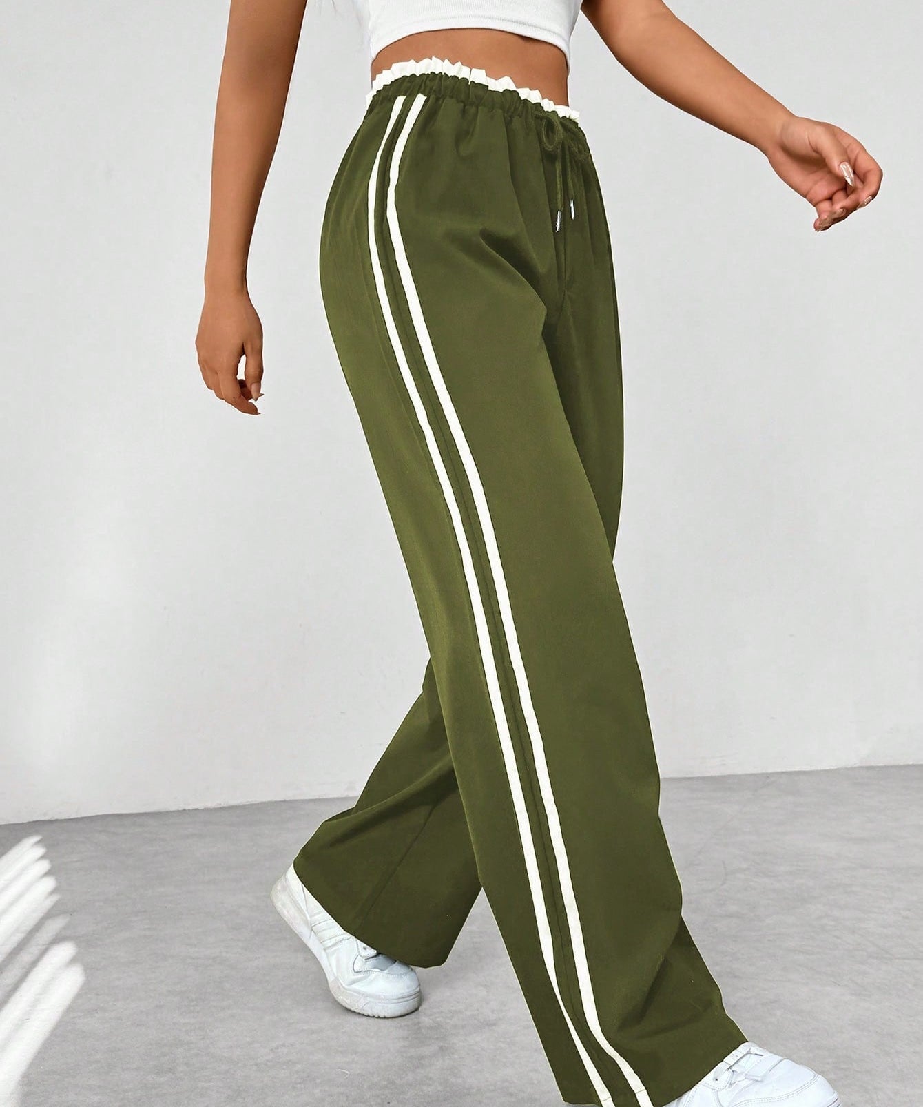 Trend Sportieve Wide-Leg Broek – Comfortabele Streetwear Broek met Strepen