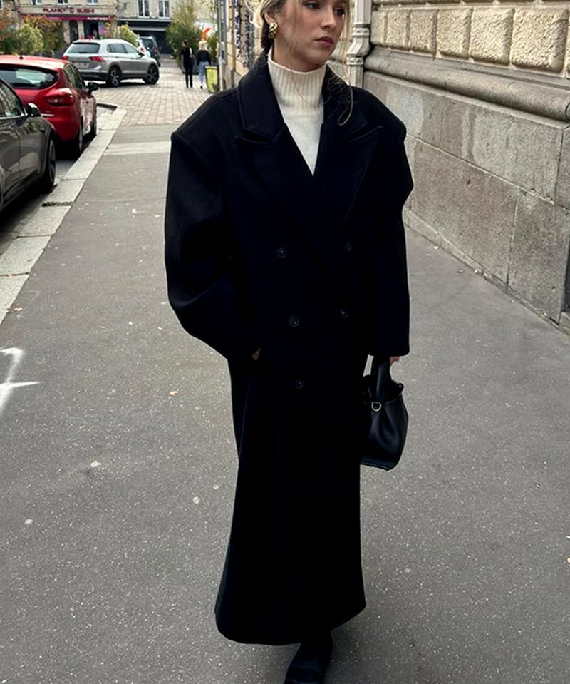 Oversized damesjas met reverskraag – lange winterjas met dubbele knopen