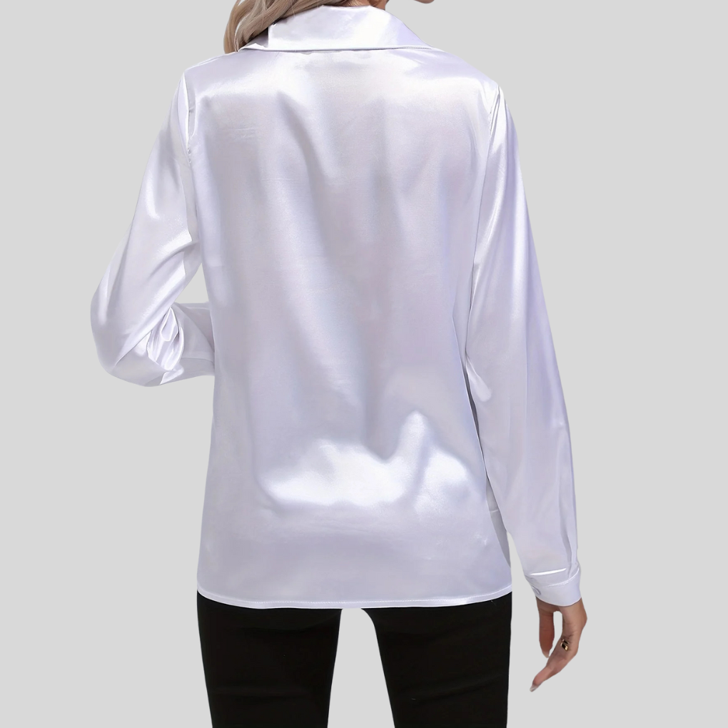 Elegante damesblouse – verfijnde blouse met knoopsluiting en zachte drapering