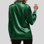 Elegante damesblouse – verfijnde blouse met knoopsluiting en zachte drapering