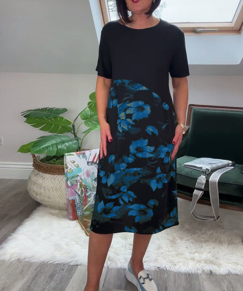 Patchworkjurk met Bloemenprint – Elegante Damesjurk met Ronde Halslijn