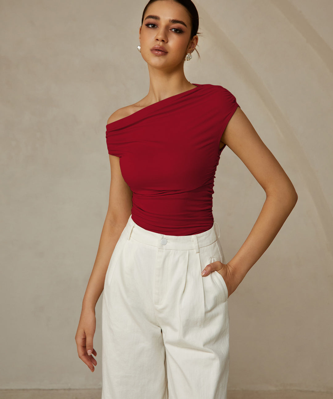 One-shoulder dames top met gerimpelde details – trendy & elegant