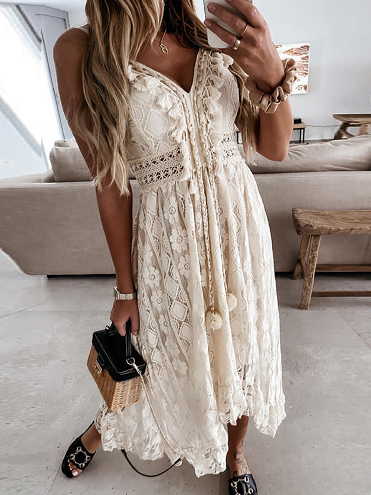Mara Maxidress – Elegante Boho Zomerjurk met V-Hals en Unieke Details