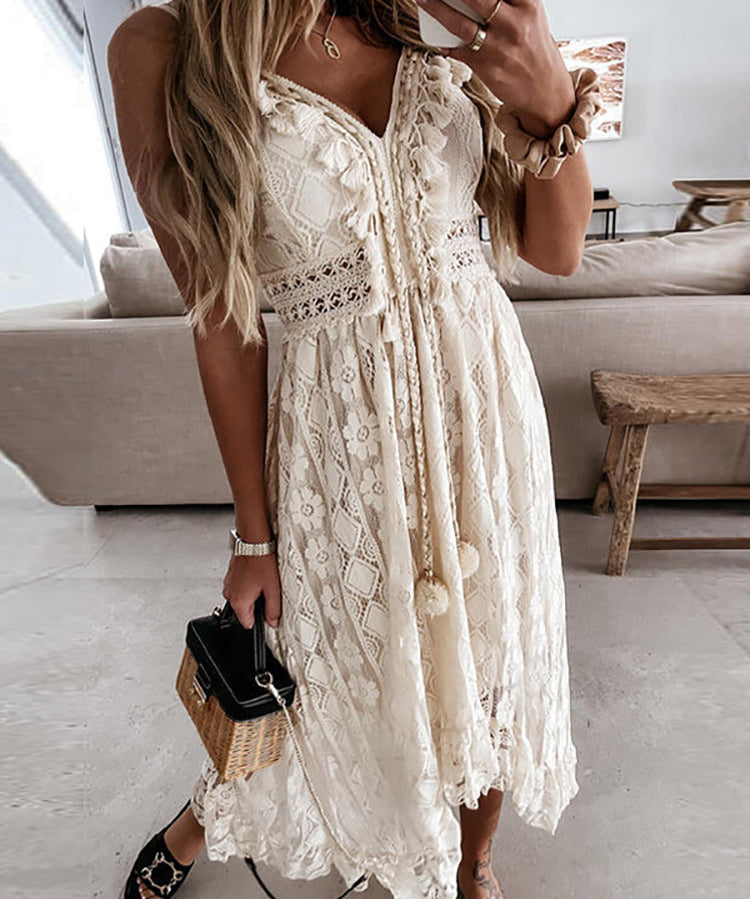 Mara Maxidress – Elegante Boho Zomerjurk met V-Hals en Unieke Details