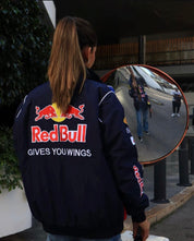 Lia Red Bull Racing jas unisex – oversized streetwear jack met sponsorlogo’s