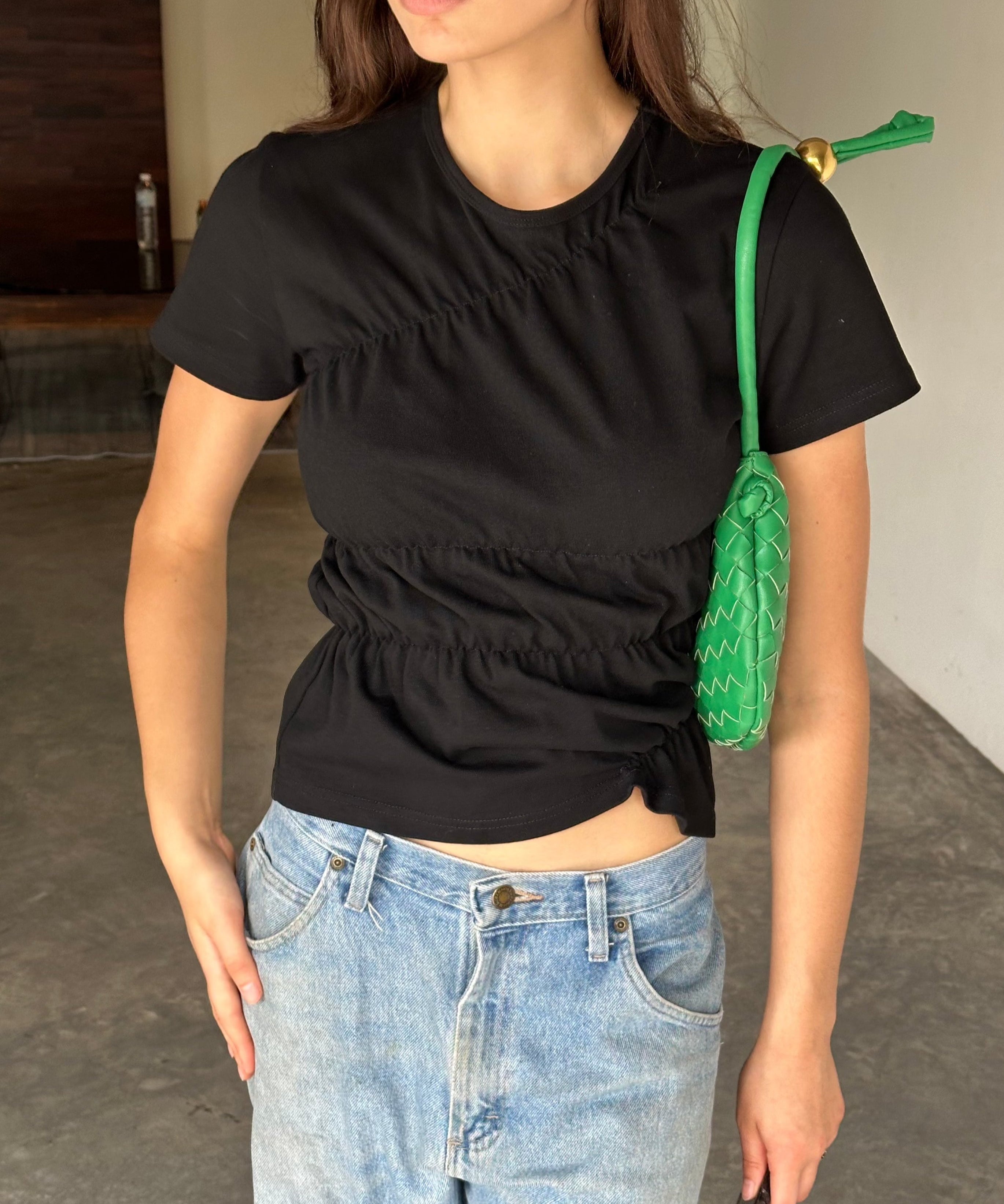 Sydney katoenen dames T-shirt met scrunch-details – basic met twist