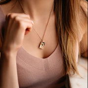 Love Chain ketting – personaliseerbare briefketting in zilver, goud & rosé
