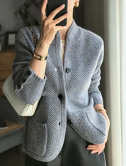 Gebreid damesvest met knoopsluiting – elegant vest met fijne structuur en tijdloze stijl