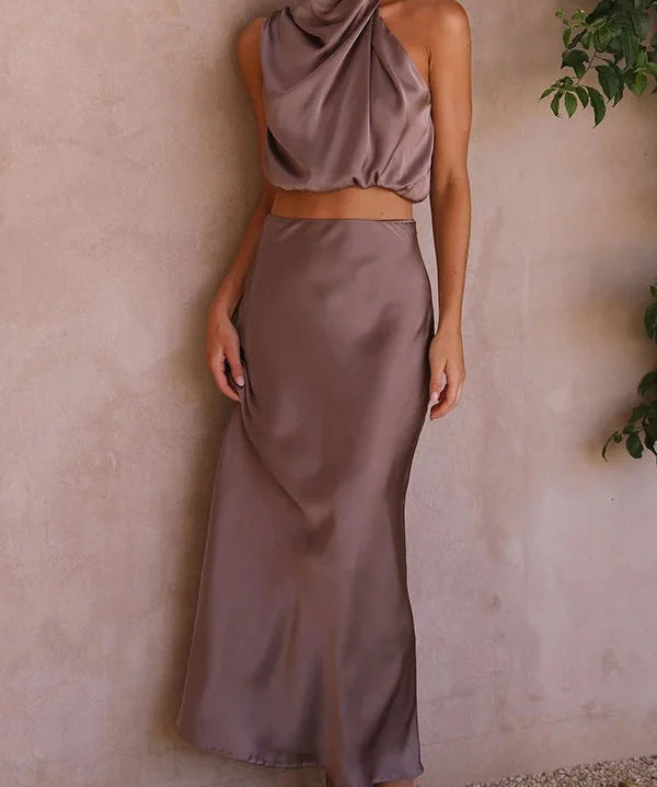 Satijnen Co-ord Set – Chique Halter Crop Top en Maxi Rok voor Feestelijke Gelegenheden