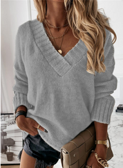 Ava Oversized Trui voor Dames – Casual Comfy Top met Elegante V-hals | Vardi Dante