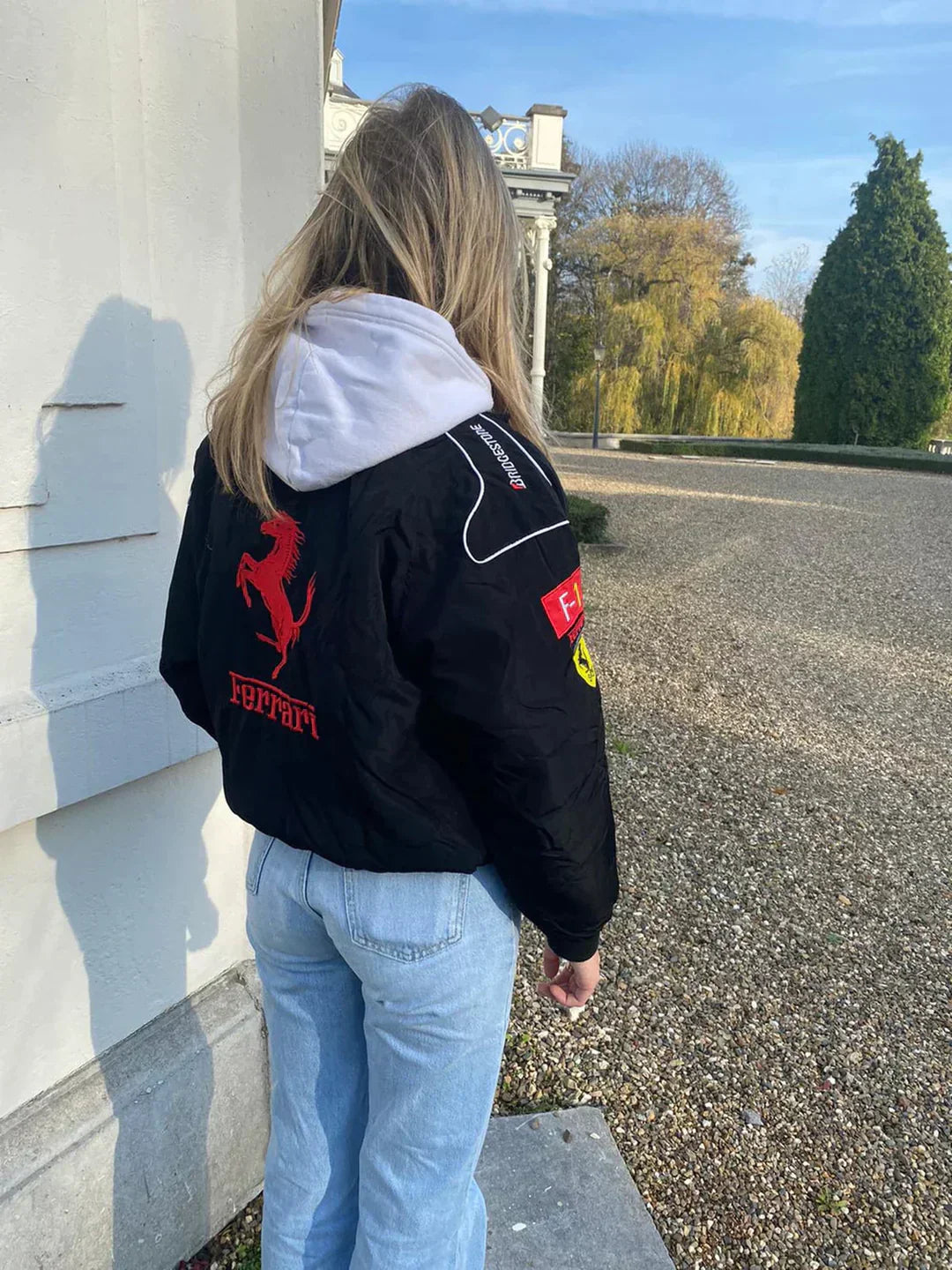 Nika Ferrari Racing jacket unisex – oversized jas met iconische F1 patches