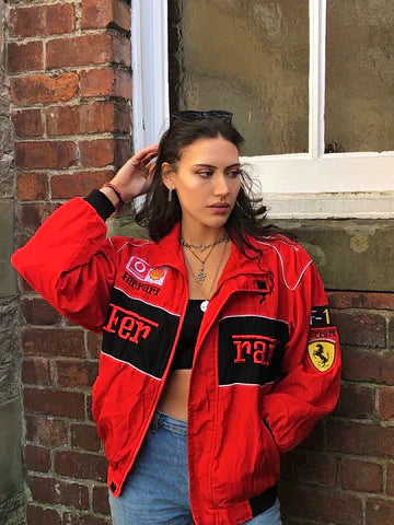 Nika Ferrari Racing jacket unisex – oversized jas met iconische F1 patches