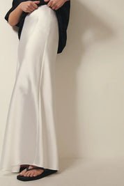 Satijnen Midi-Rok Dames – Elegante Rok met Hoge Taille en Glanzende Afwerking