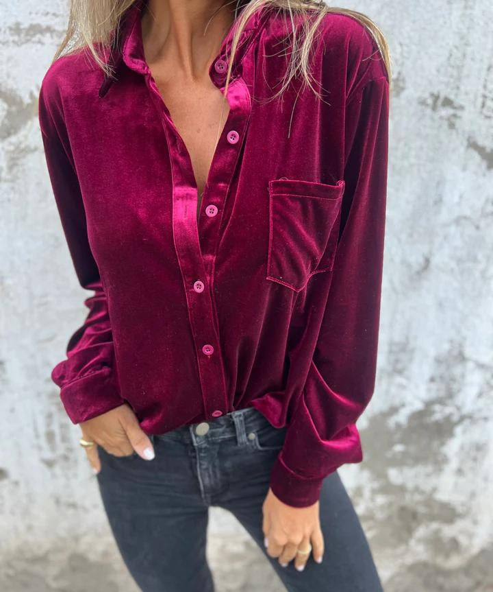 Fleur dames fluwelen overhemd – luxe blouse met zachte glans en elegante pasvorm