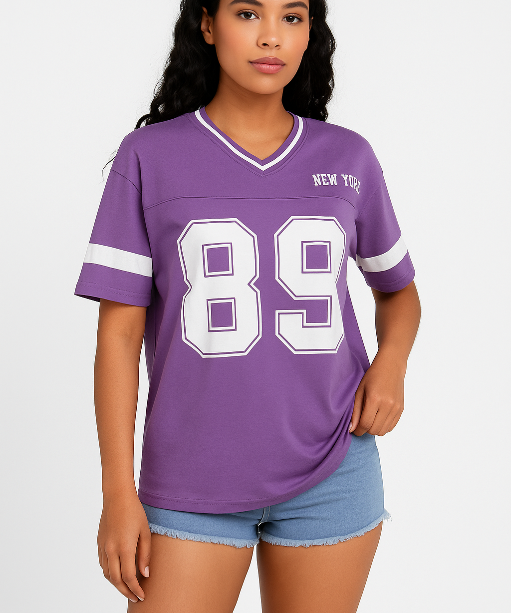 JUUD dames varsity shirt – oversized sportief T-shirt met V-hals & print