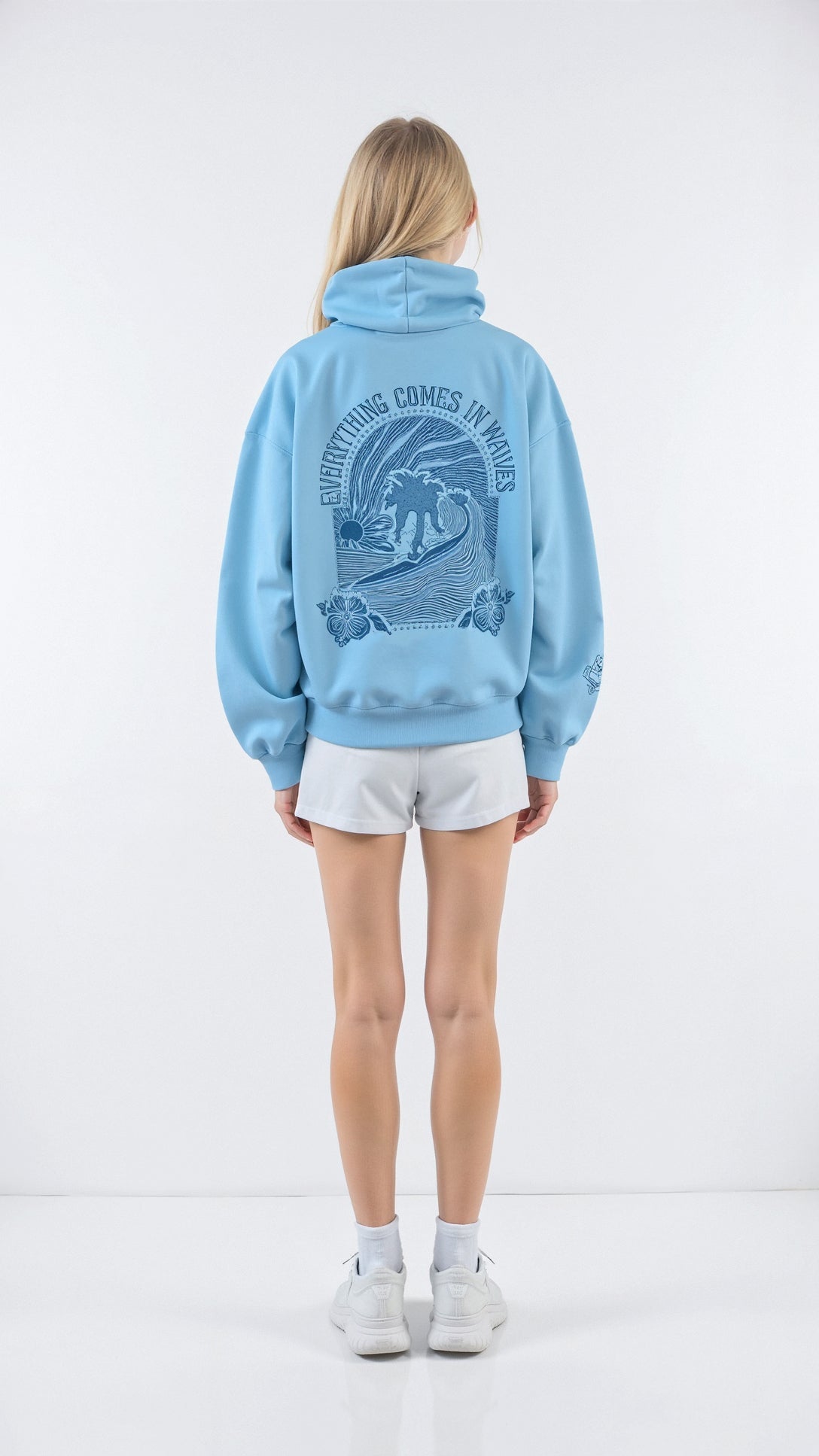 Abigail hoodie dames – geborduurde trui met capuchon en tropisch design