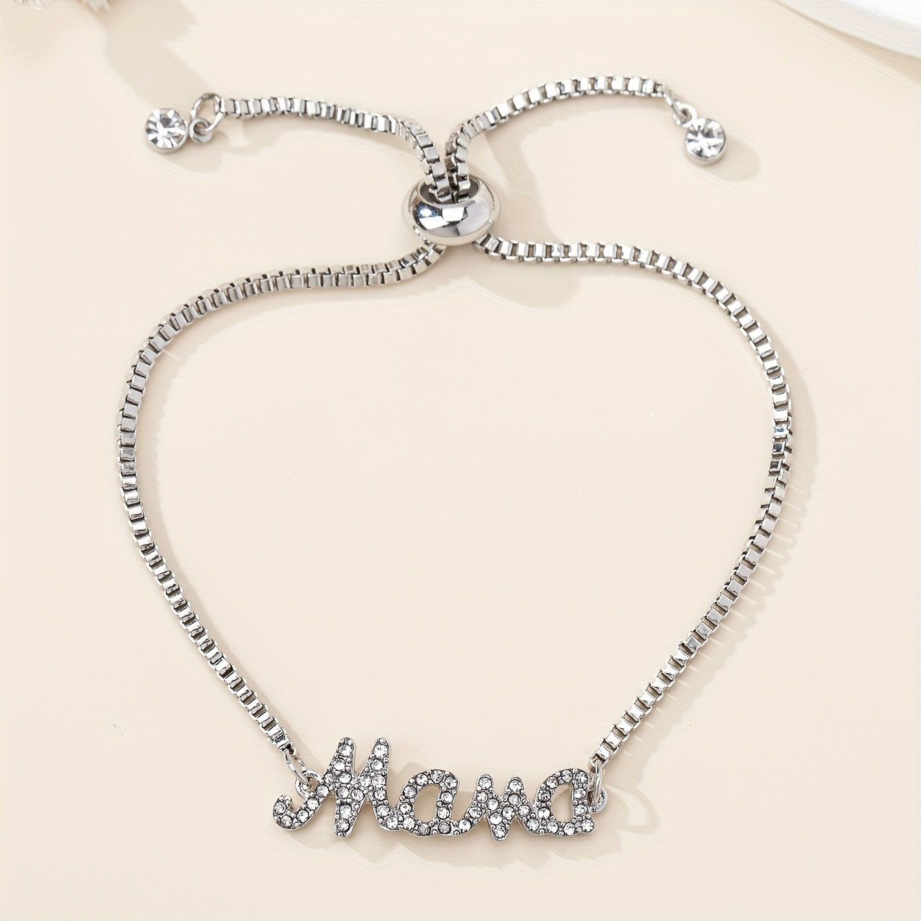 Mama letter bedelarmband – stijlvol met nepdiamanten, ideaal Moederdag cadeau