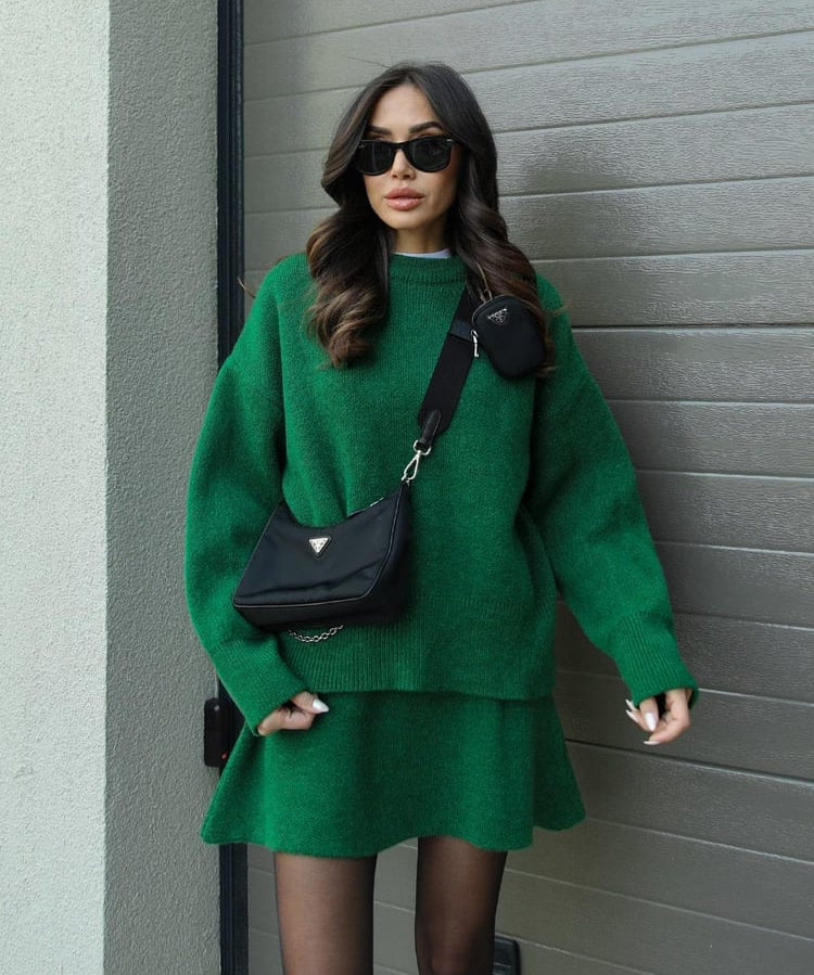 Herfst winter set dames – trui met bijpassende rok in bordeaux